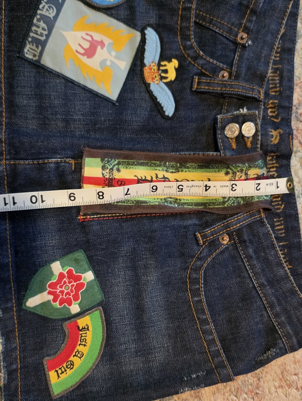 L.A.M.B. Gwen Stefani Patch Denim Mini Skirt EUC size 8 - Picture 10 of 10